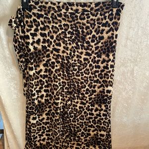 NWOT Leopard wrap skirt